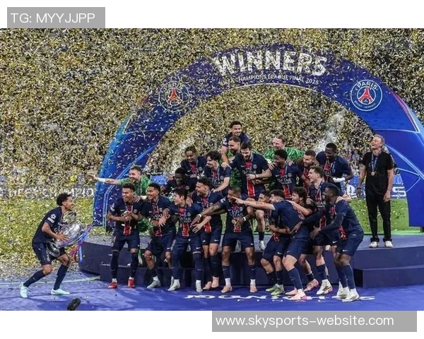 足总杯惊现冷门莱比锡与巴黎圣日耳曼激战成平局绝杀瞬间引发全场沸腾 足总杯惊现冷门莱比锡与巴黎圣日耳曼激战成平局绝杀瞬间引发全场沸腾