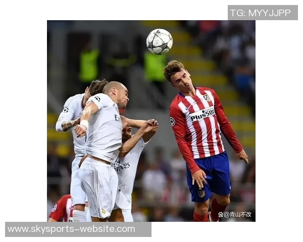 中超热战曼联大胜皇马红牌事件引发全场热议与争议